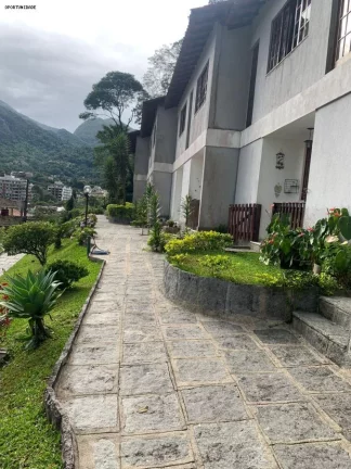 Foto do imóvel Casa para Venda em Teresópolis, Santa Cecília, 2 dormitórios, 2 banheiros, 1 vaga