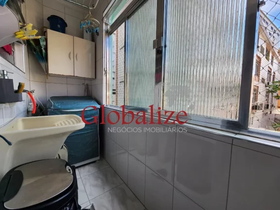 Imagem Apartamento à venda com 2 dormitórios, 1 vaga na Ponta da Praia em Santos por R$ 405.000,00