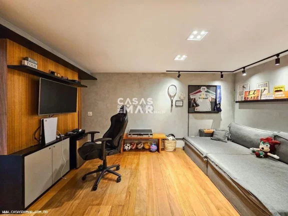 Imagem Casa de luxo à venda no Jardim Botânico, Rio de Janeiro - 5 quartos, 5 suítes, 8 banheiros, 2 vagas de garagem, 300,00 m².