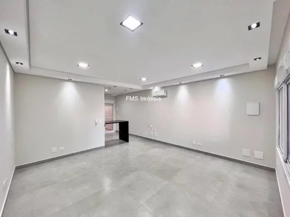 Foto do imóvel Imperdível oportunidade: Casa à venda em São Paulo-SP, Mirandópolis! 3 quartos, 1 suíte, 4 banheiros, 1 sala, 3 vagas de garagem, 170m².