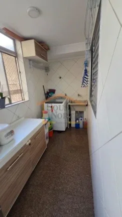 Imagem Apartamento com 80m², 3 dormitórios, sendo 1 suite, armários nos dormitórios, sala para dois amb...