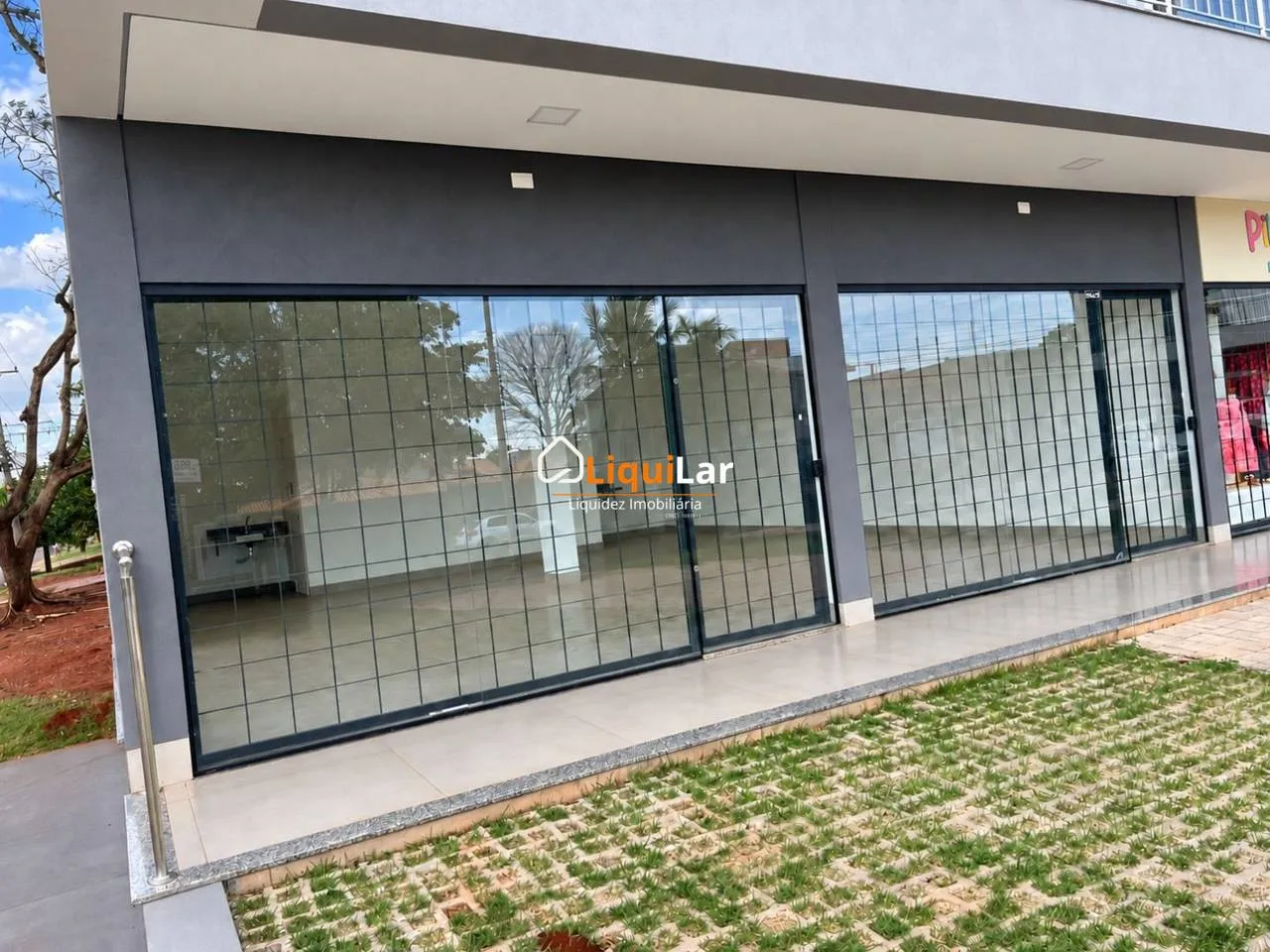 Imagem Centro Comercial Vera Cruz | Sala Comercial com 90 m² no Rita Vieira