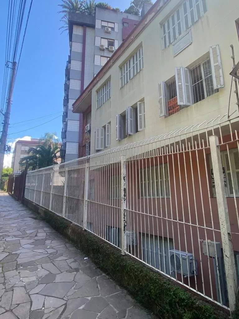 Imagem Apartamento no bairro Floresta - 3 dormitórios