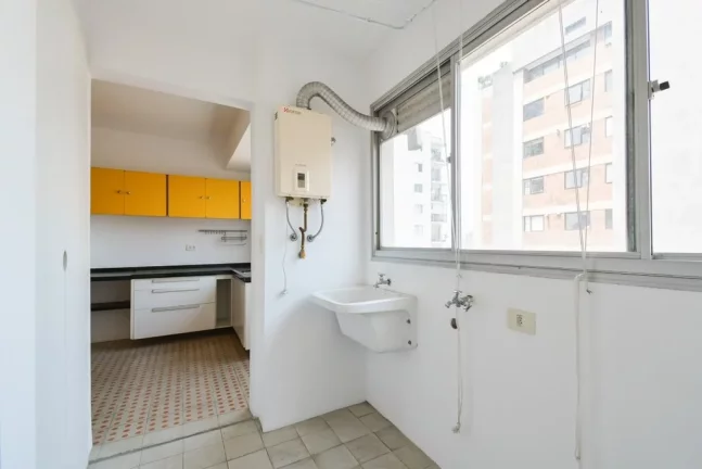 Imagem Apartamento à venda em São Paulo, Sumarezinho, com 2 quartos, 119m2