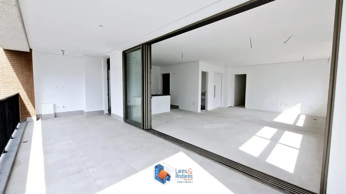 Imagem Apartamento para venda em Itaim Bibi com 3 quartos, sendo 3 suítes, 189m²