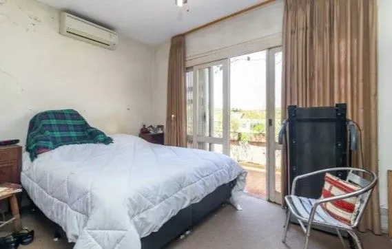 Imagem Casa para Venda - 115m², 3 dormitórios, 1 vaga - Petrópolis