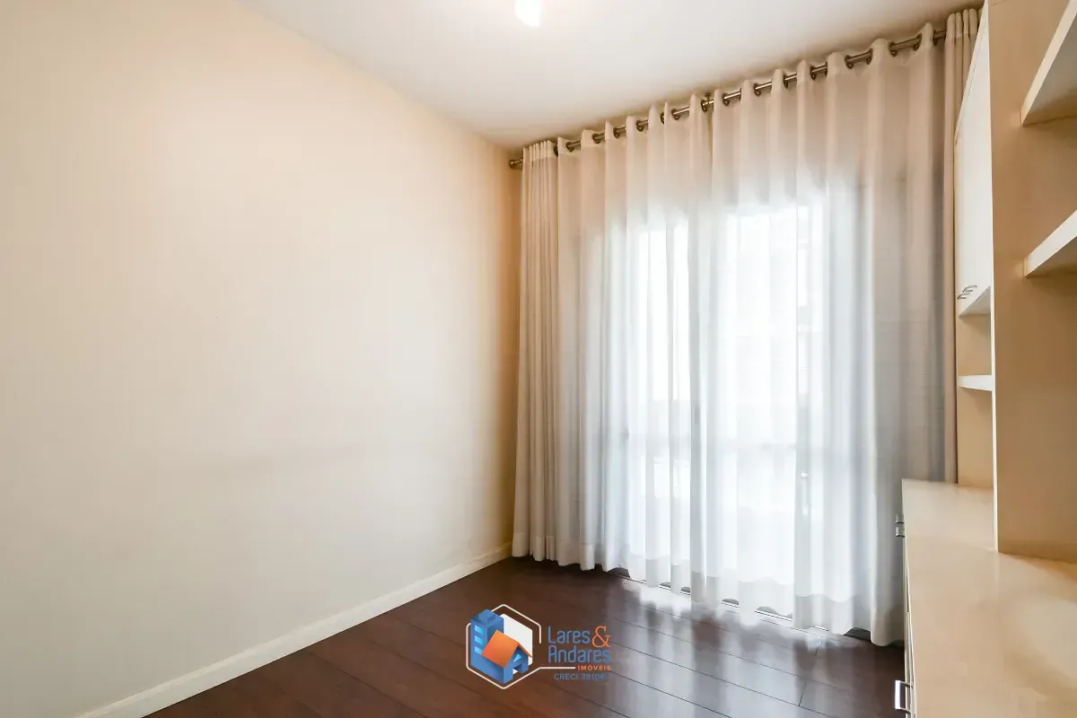 Imagem Apartamento para venda em Moema com 3 quartos, sendo 1 suíte, 97m²