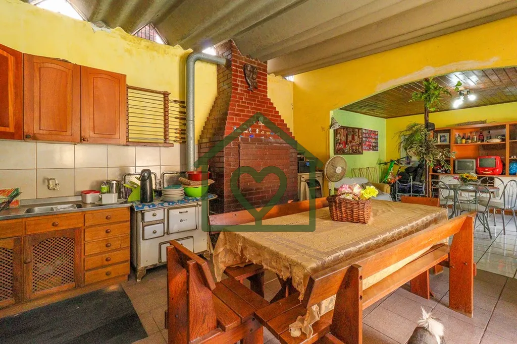 Imagem Casa a venda no Parque Santa Fé, Zona Norte de Porto Alegre/RS.
Casa com 3 dormitórios amplos sent...