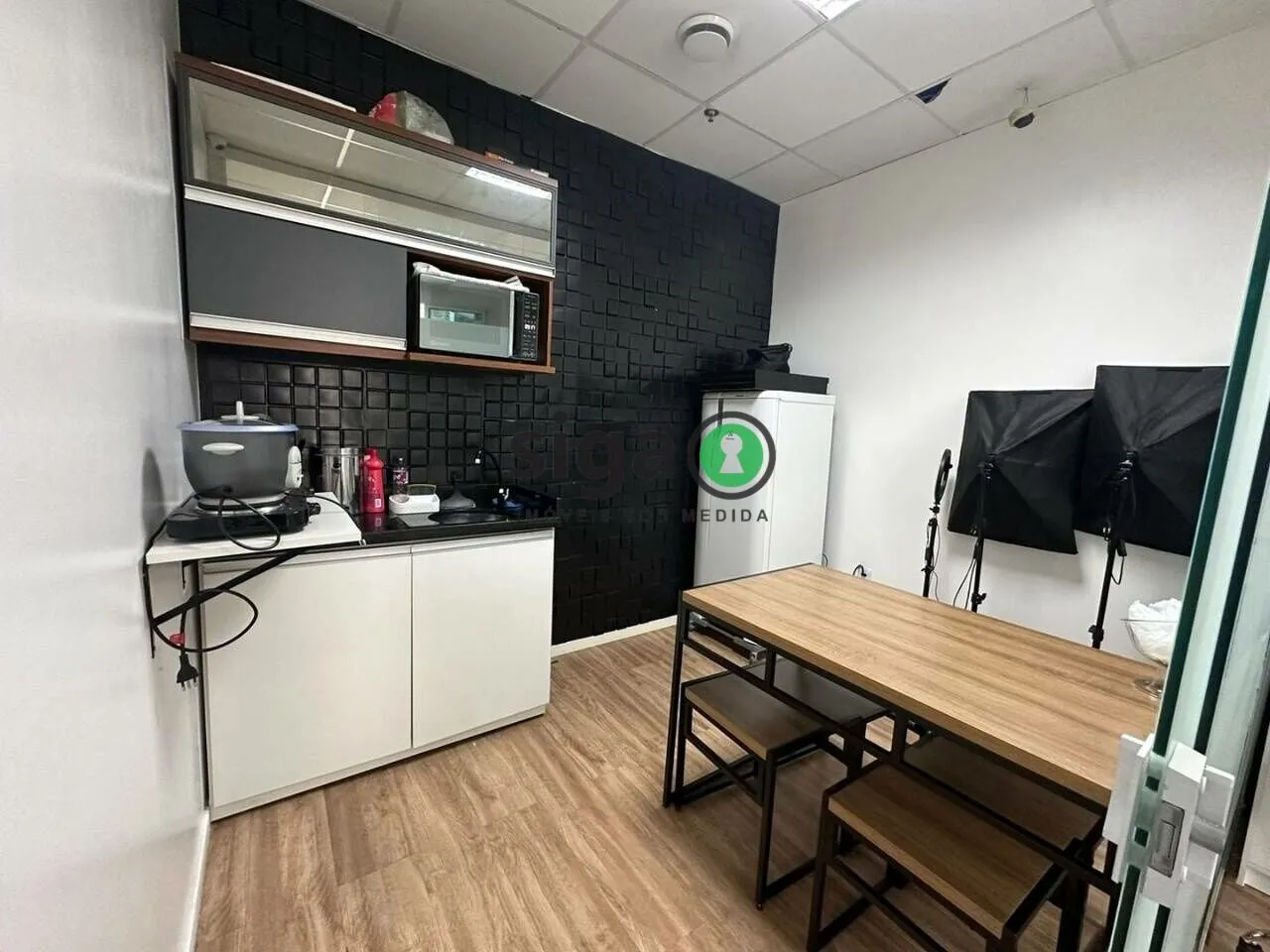 Imagem Conjunto Comercial no Brooklin com 70m² - 2 Vagas à Venda.