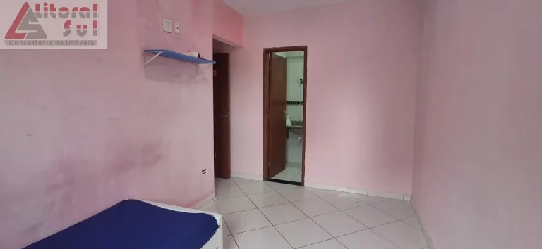 Imagem Imperdível oportunidade de compra em condomínio de luxo em Praia Grande-SP: 2 quartos, 1 suíte, 1 sala, 2 banheiros, 1 vaga de garagem, 70m².