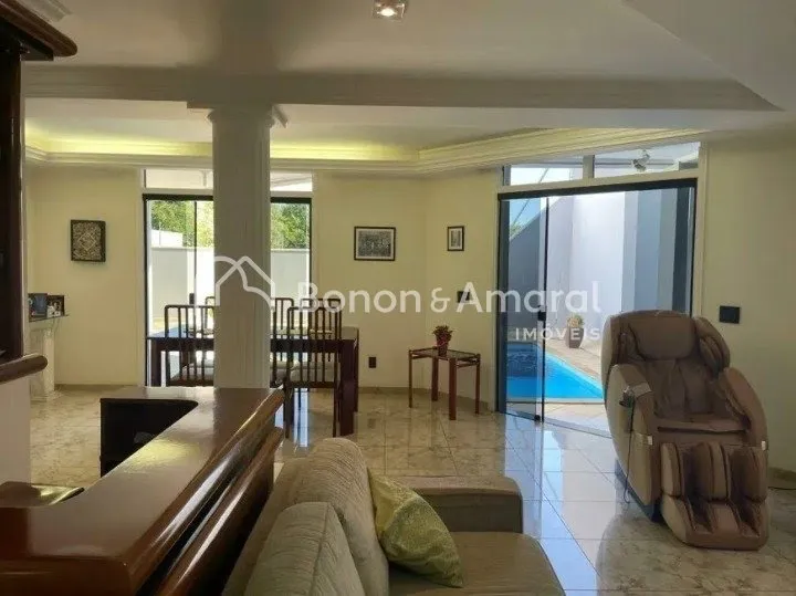 Imagem Casa com 4 Quartos e 4 banheiros à Venda - Parque Alto Taquraral