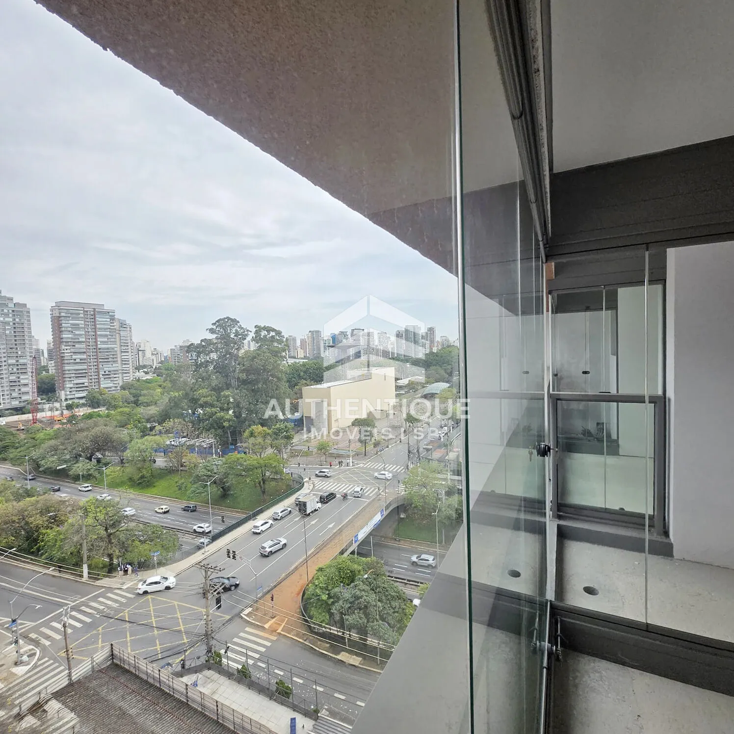 Imagem MIRANT IBIRAPUERA - Apartamento no bairro Vila Clementino à venda