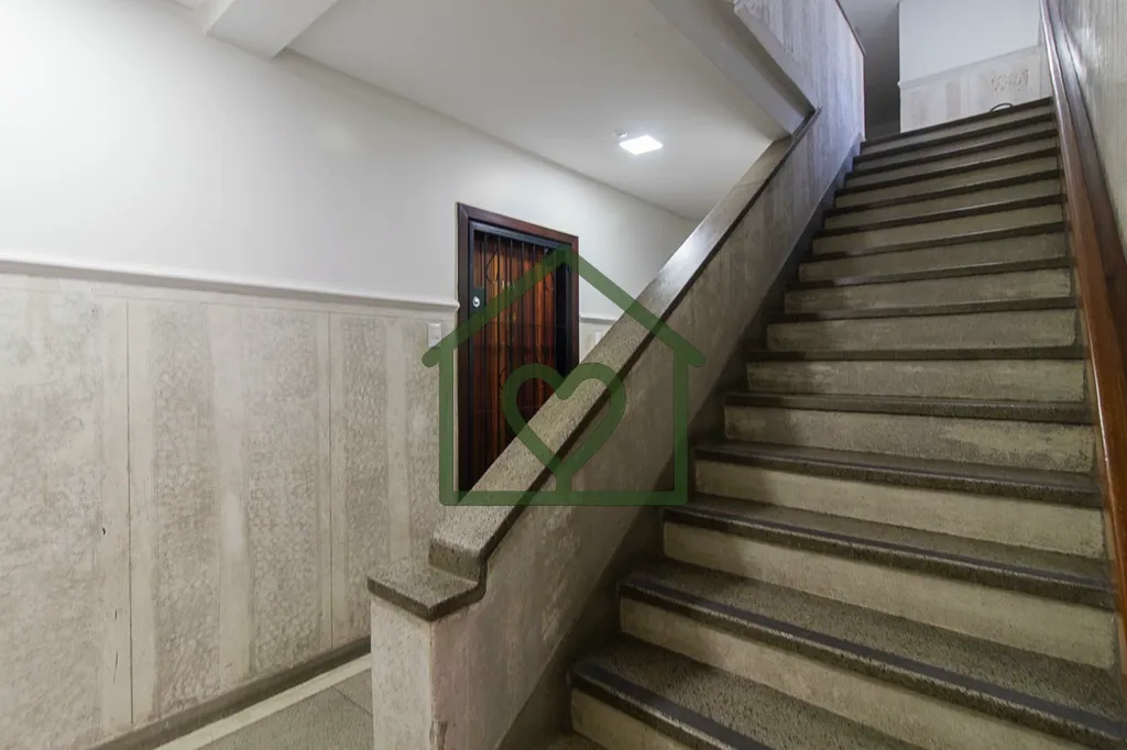 Imagem Este excelente apartamento de 106m² privativos oferece conforto, sofisticação e funcionalidade em...