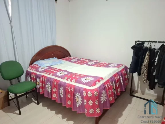 Imagem Casa a venda 03 quartos, ótimo espaço nos fundos, no Guaraituba em Colombo - PR
