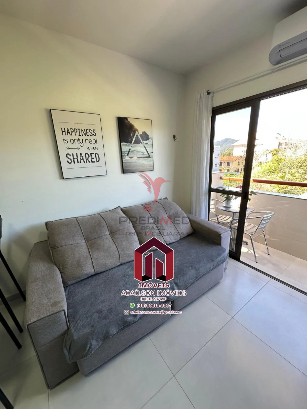 Imagem Apartamento Praia à venda, 2 quartos sendo,1vagas, sacada, todo mobiliado Florianópolis SC