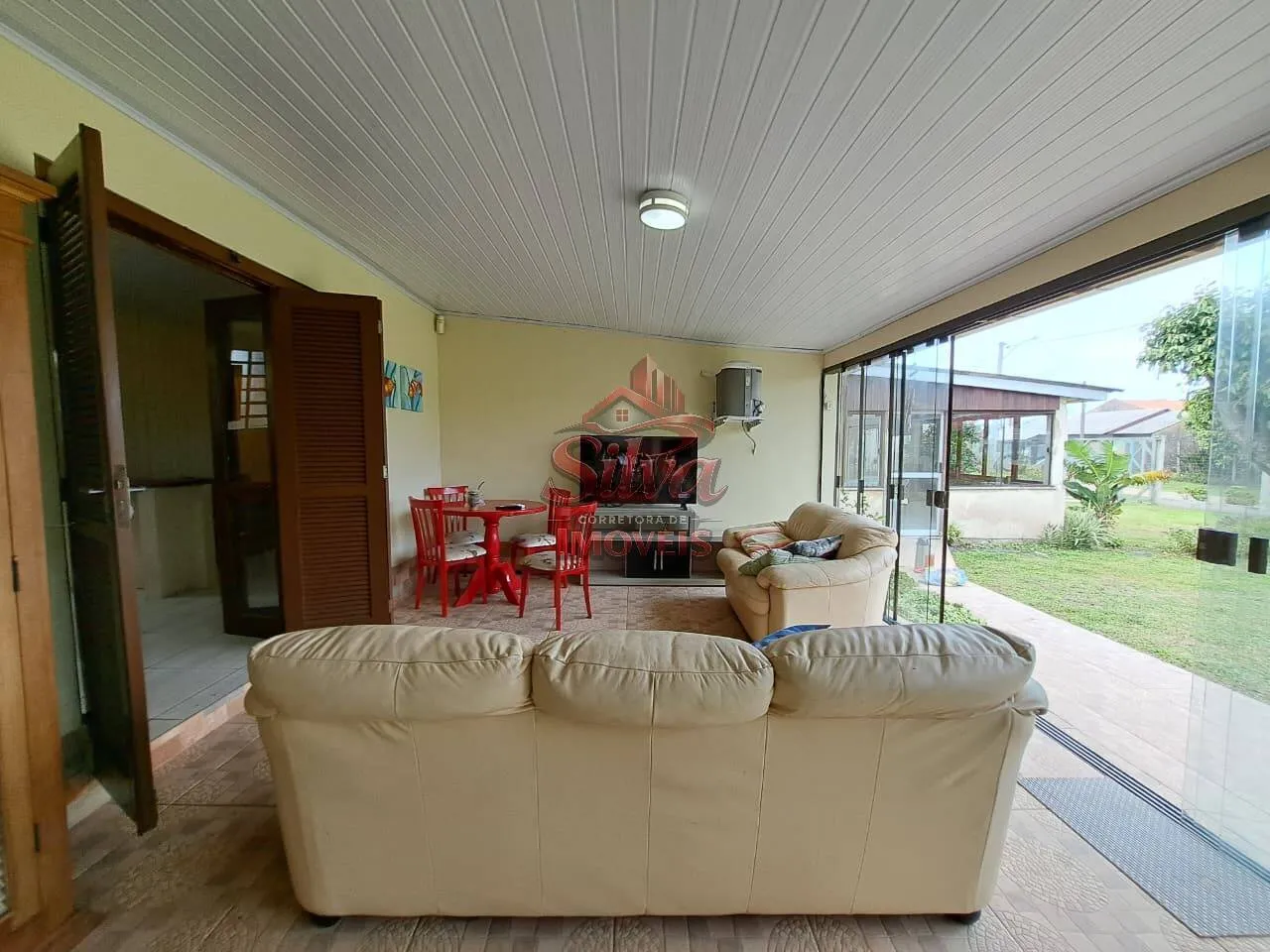 Imagem C1133 | Casa com Piscina a 200 metros do mar