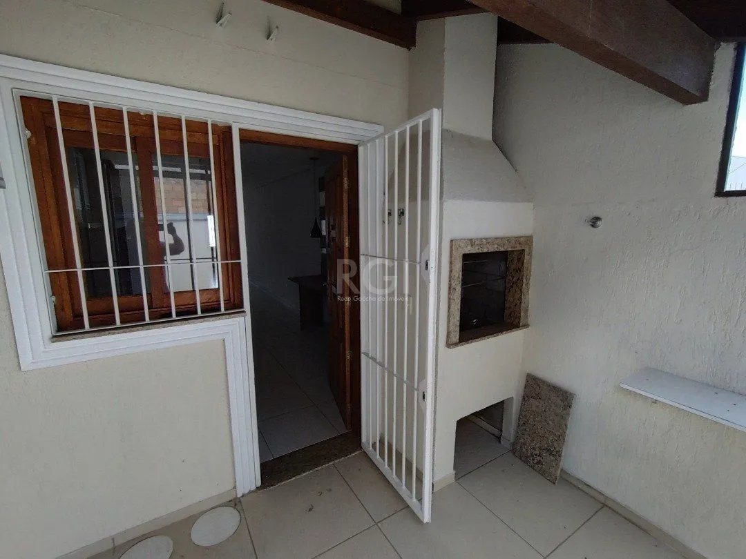 Imagem Casa para Venda - 84.2m², 3 dormitórios, sendo 3 suites, 1 vaga - Hípica