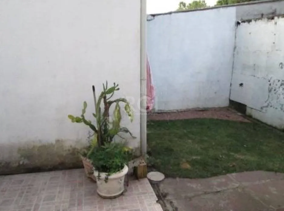 Imagem Casa para Venda - 80m², 3 dormitórios, sendo 1 suites, 2 vagas - Teresópolis