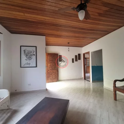 Imagem CASA DE TRES QUARTOS , E TERRNO PARA AMPLIAÇÃO EM BOISSUCANGA PARA VENDA