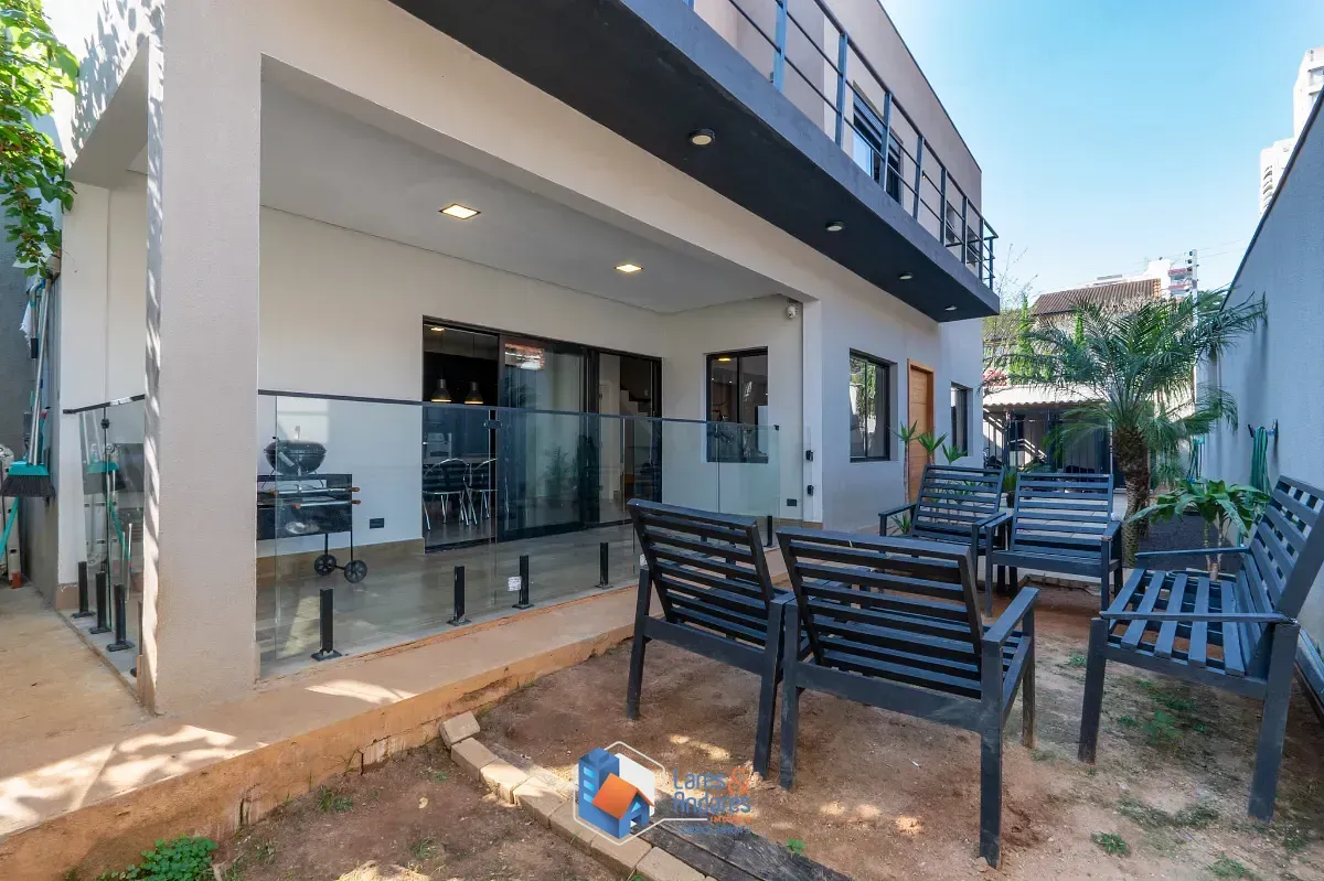 Imagem Casa de vila para venda em Brooklin com 3 quartos, sendo 3 suítes, 188m²