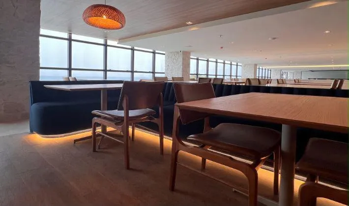 Imagem Apartamento com vista para o mar à venda com 30.85m2 por R$ 160.000,00