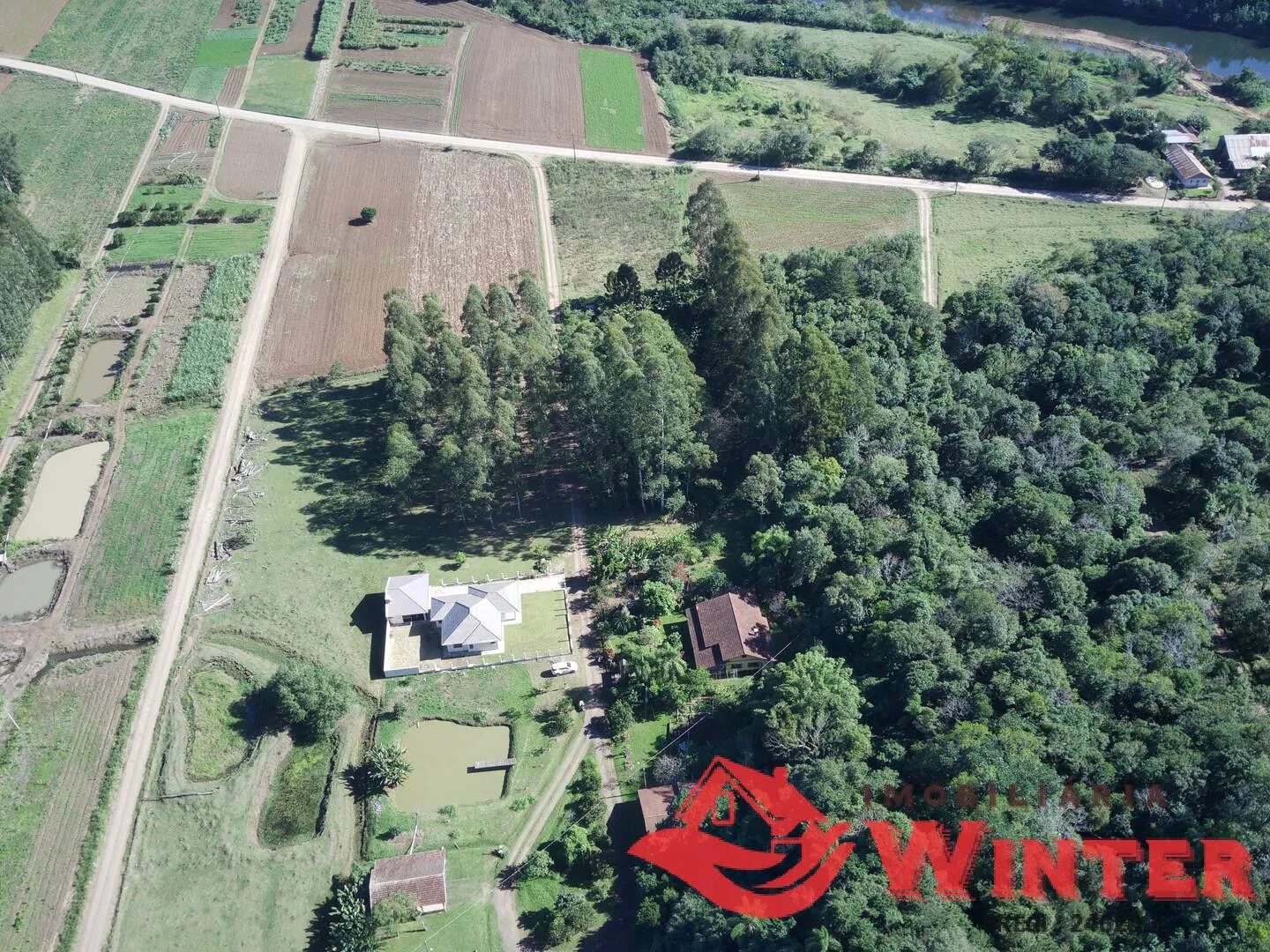 Imagem Chácara com casa e galpão com 6 hectares no Bananal, Feliz
