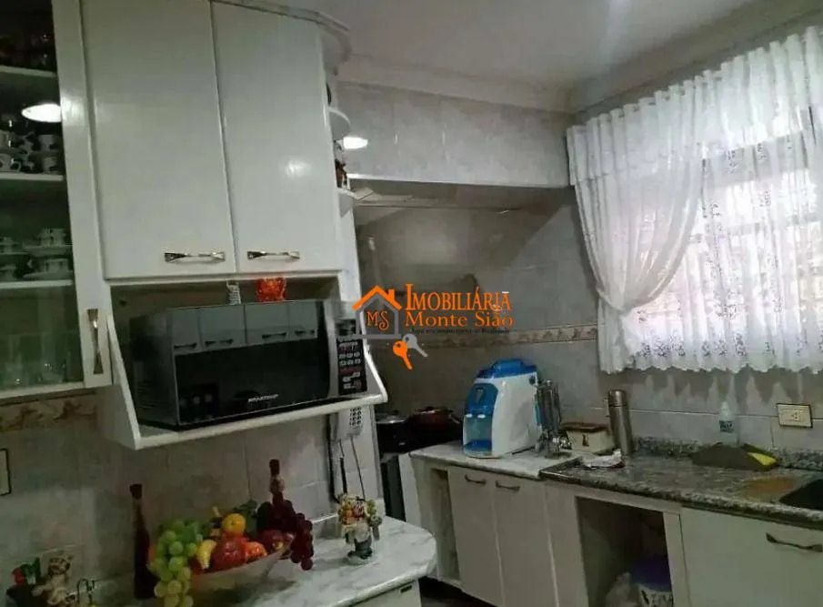 Imagem Sobrado com 3 dormitórios à venda, 260 m² por R$ 1.090.000 - Vila Rosália - Guarulhos/SP