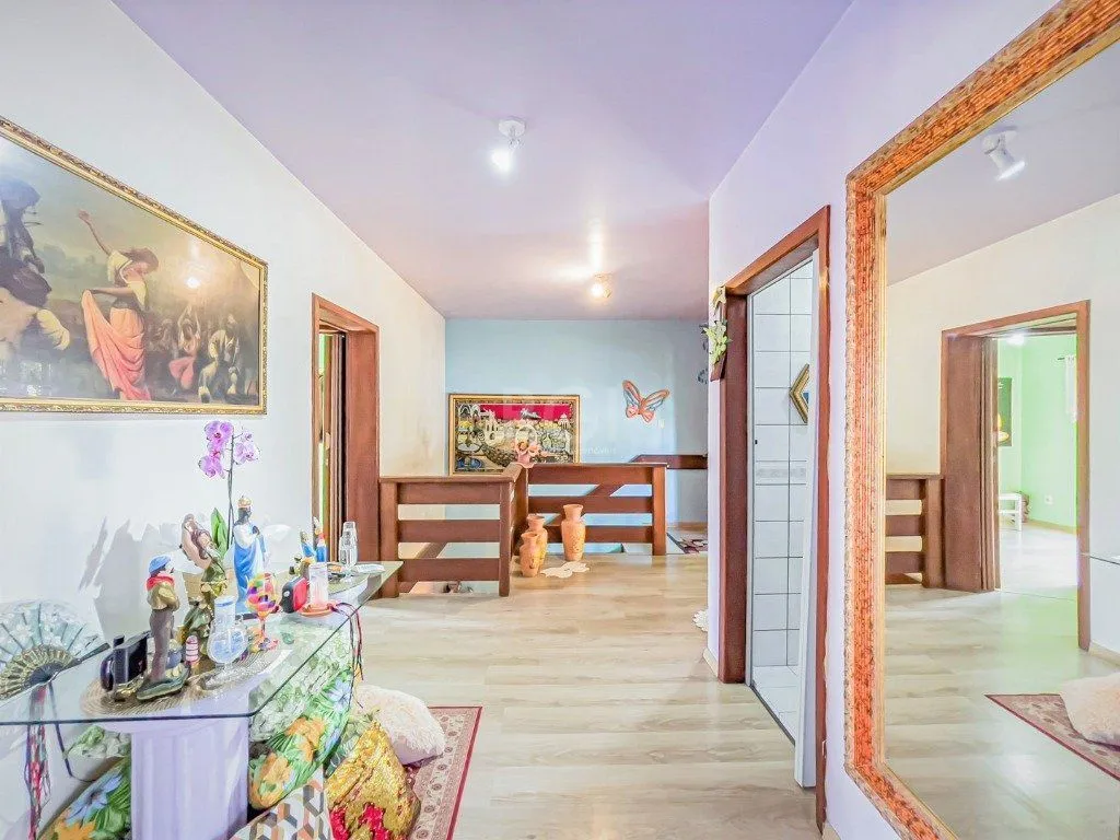 Imagem Casa para Venda - 272.24m², 3 dormitórios, sendo 1 suites, 4 vagas - Vila Jardim