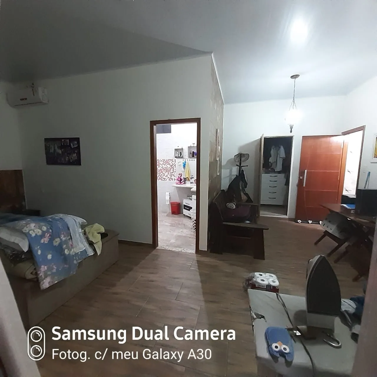 Imagem Casa à venda 3 Quartos, 1 Suite, 2 Vagas, 250M², Loteamento Residencial Andrade, Pindamonhangaba - SP