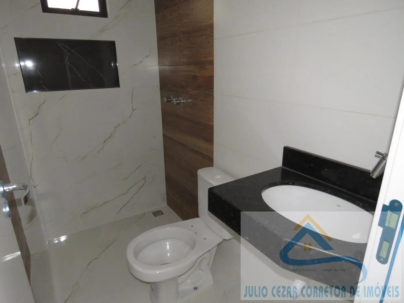 Imagem Apartamento para Venda em São José dos Pinhais, Silveira da Motta, 3 dormitórios, 1 suíte, 2 banheiros, 1 vaga