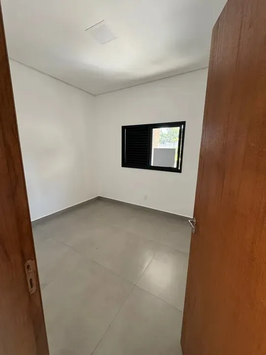 Imagem Casa Alto Padrão de 117m² no Condomínio Horto Florestal Villagio!