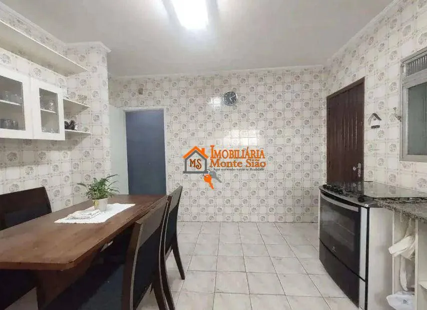 Imagem Sobrado com 3 dormitórios à venda, 188 m² por R$ 690.000 - Ponte Grande - Guarulhos/SP