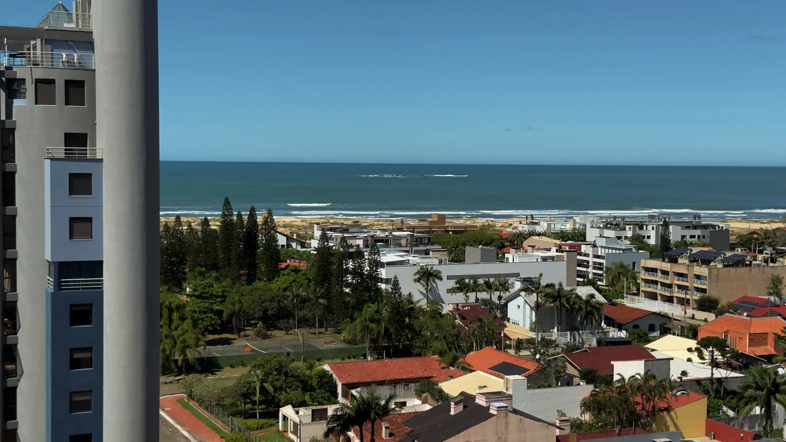 Imagem Cobertura à venda em Torres, Praia Grande, com 6 quartos, 380m2