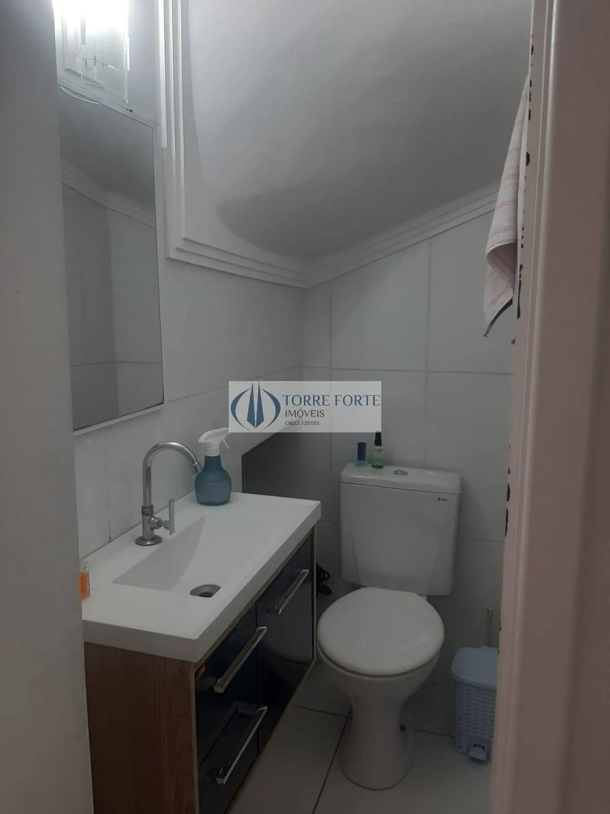 Imagem Sobrado em condominio cobertura com 3 suites 2 vagas na Vila Carrão.