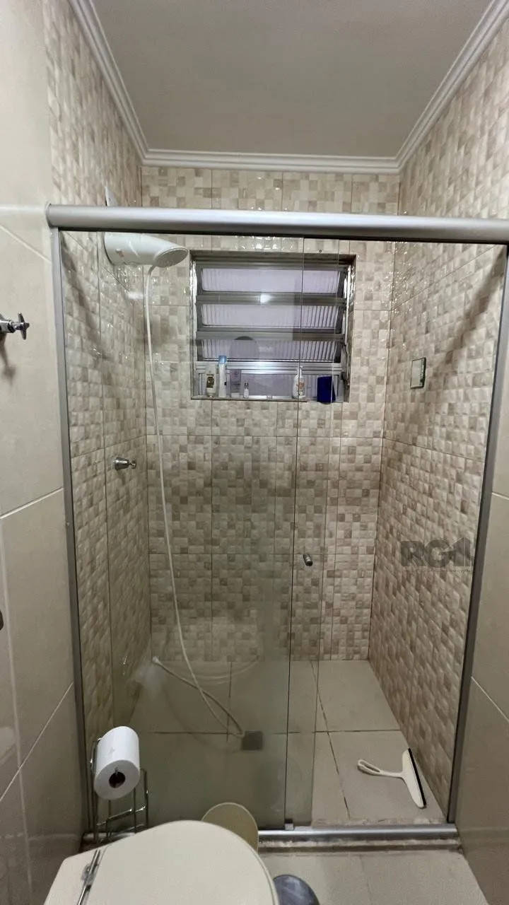 Imagem Apartamentos com 5 quartos, 2 suítes, 4 vagas de garagem, no bairro Santana, Porto Alegre/RS
