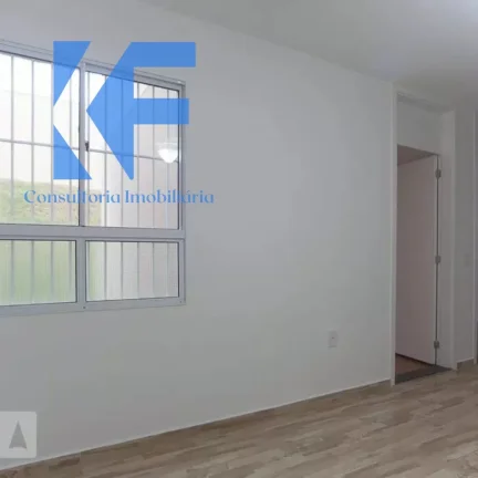 Imagem Imóvel aconchegante para alugar com 2 quartos e 1 banheiro no total. O condomínio é bem equipado com diversas instalações, apropriado para quem busca