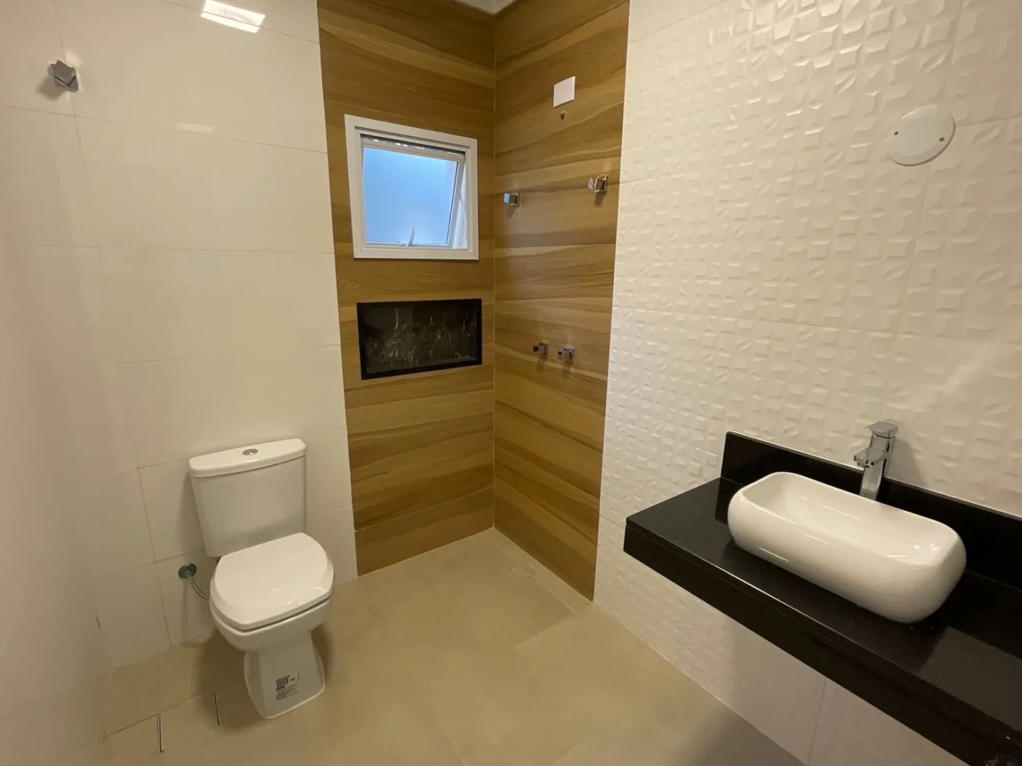 Imagem Casa à venda 2 Quartos, 1 Suite, 90M², Vila Prado, Pindamonhangaba - SP | Condomínio Vila Romana