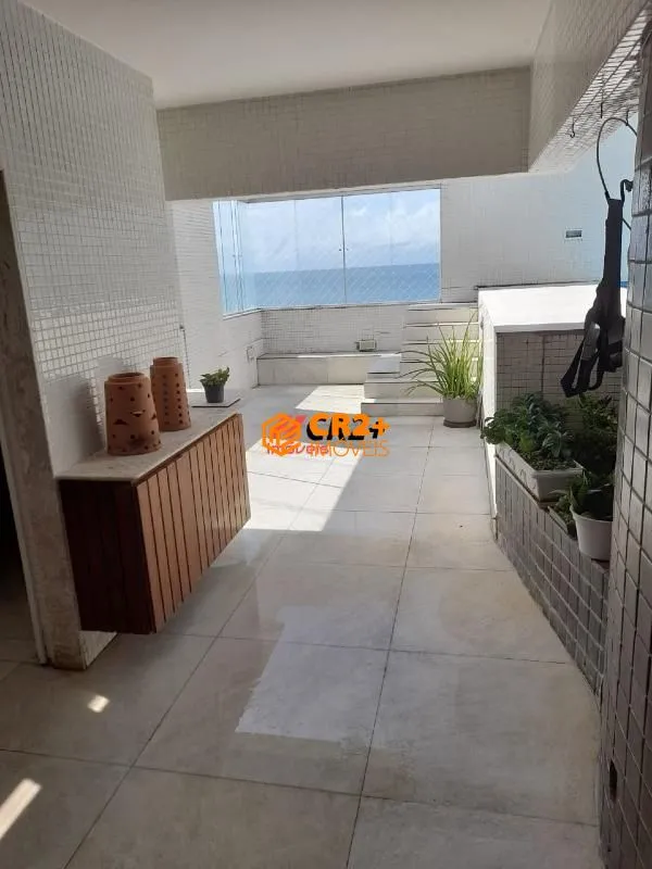 Imagem Cobertura a Venda com 5 Quartos, 3 suítes e Piscina com 460m² em Boa Viagem em R