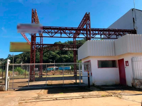 Foto do imóvel Galpão com 2000m2 terreno de 5000m2 em Mairinque/SP.