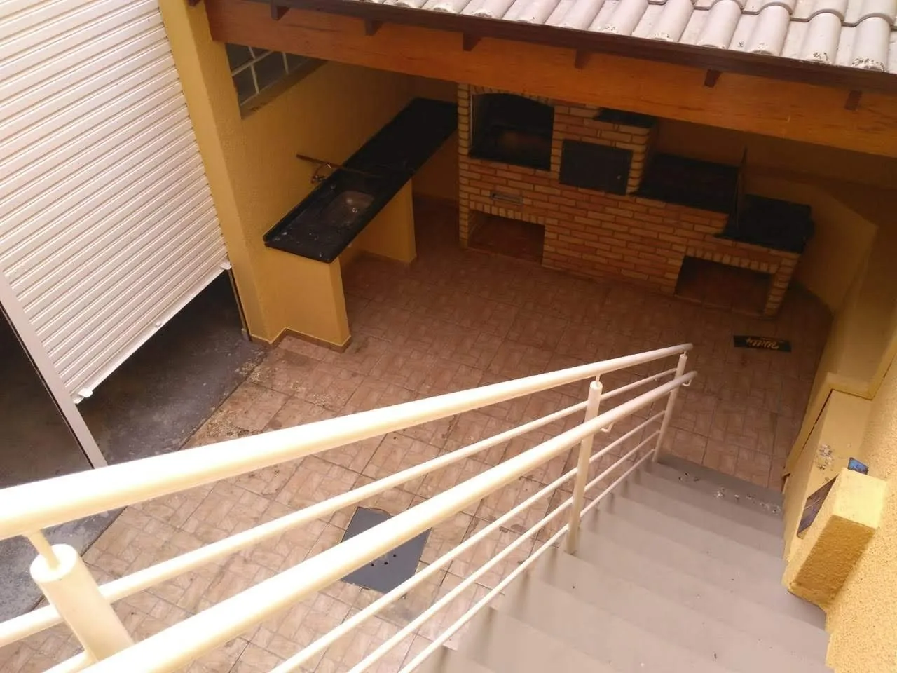 Imagem EXCELENTE IMÓVEL DE 400M² COM SALÃO COMERCIAL!!!