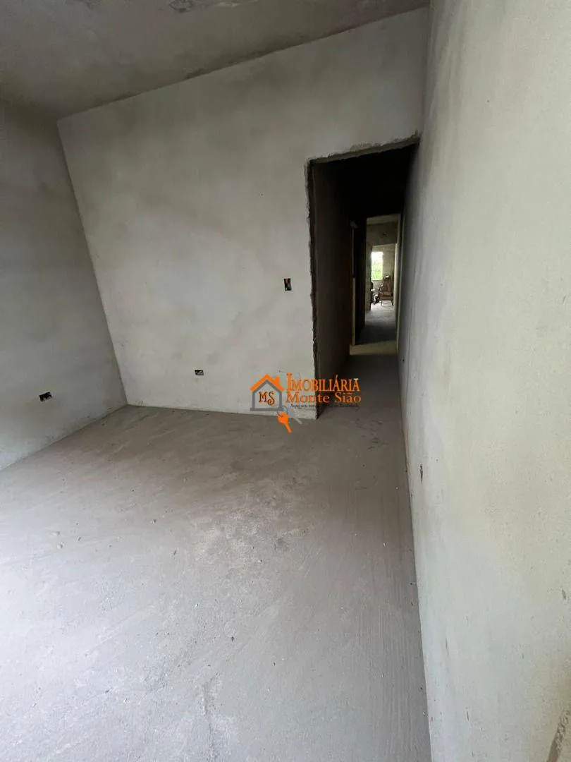 Imagem Casa com 4 dormitórios à venda, 400 m² por R$ 660.000,00 - Cidade Soberana - Guarulhos/SP