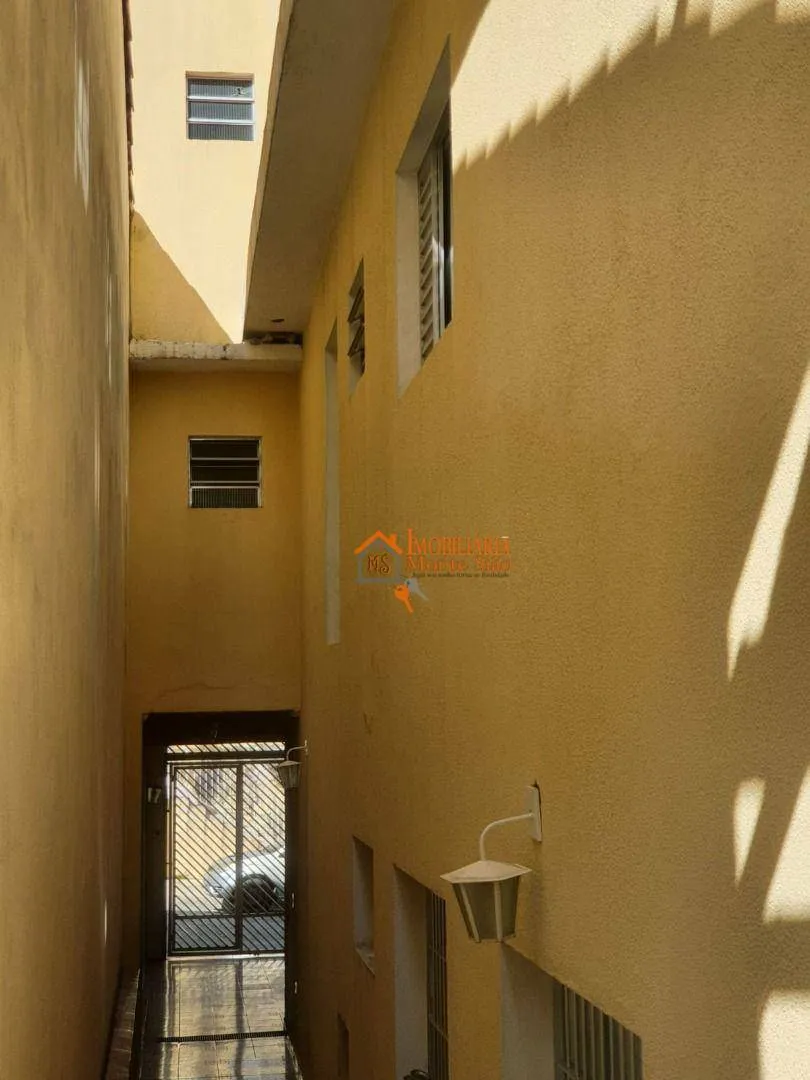Imagem Sobrado à venda, 400 m² por R$ 604.999,00 - Jardim Bela Vista - Guarulhos/SP