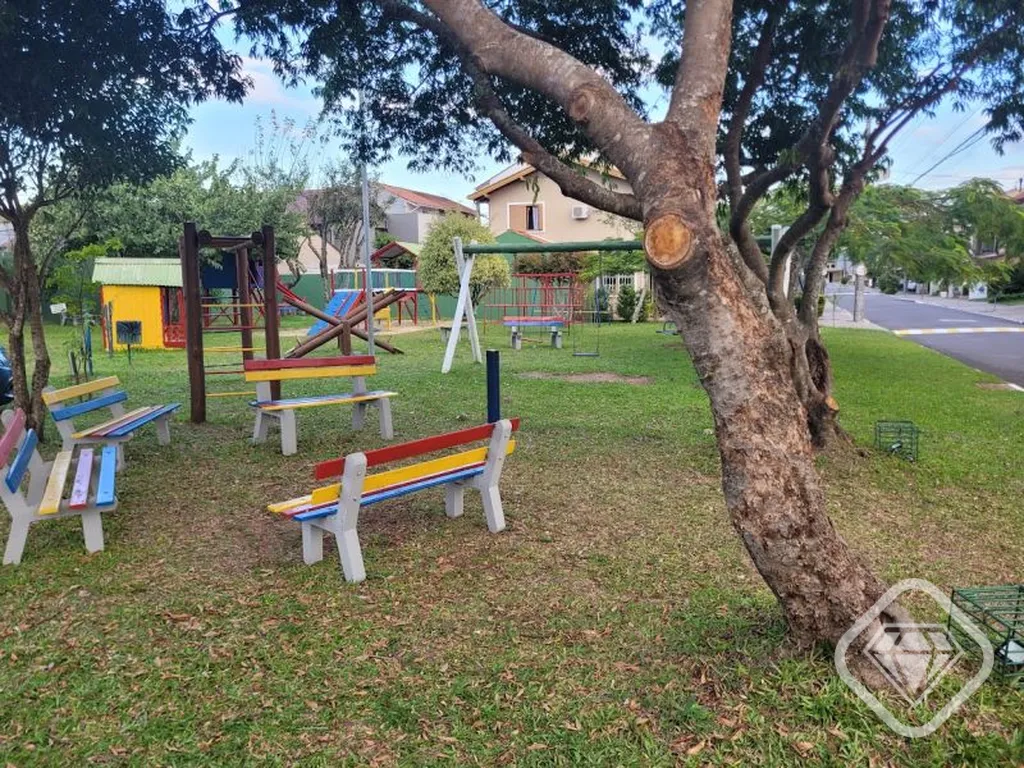 Imagem Casa em condomínio fechado, com ambientes acolhedores, excelente distribuição e infraestrutura co...