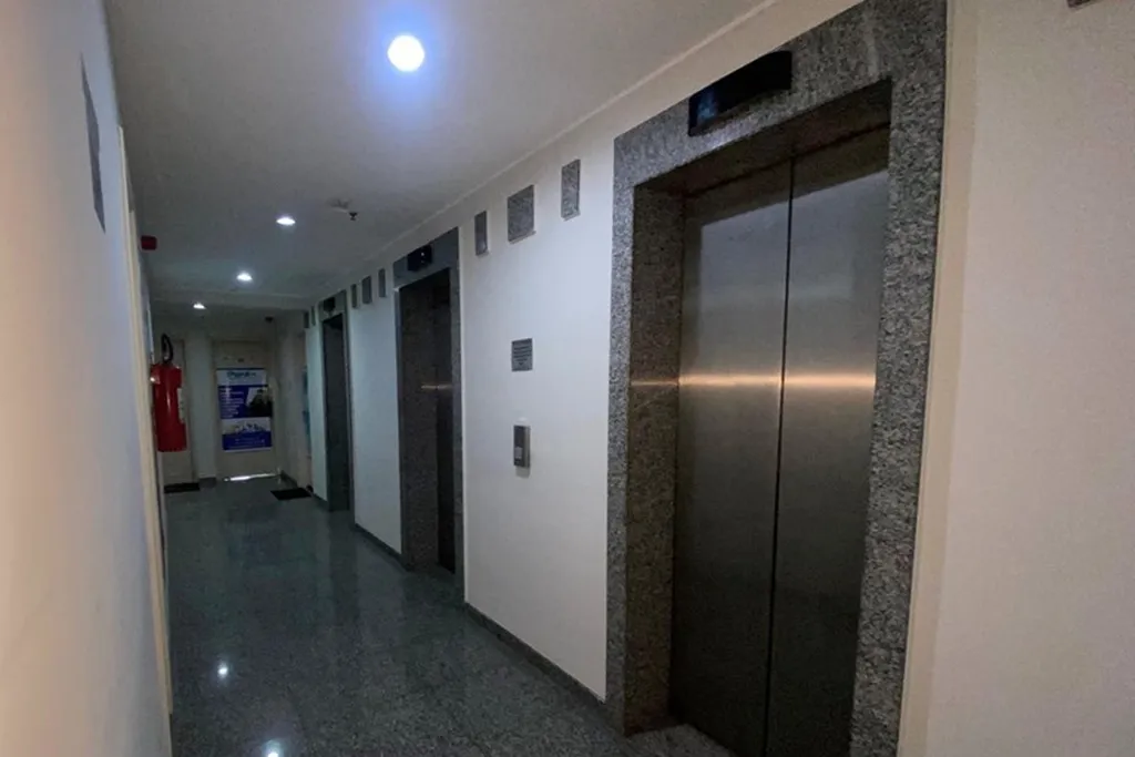 Imagem SJFF 252 Sala 602161018-47 - SJFF 252 Sala 602161018-47