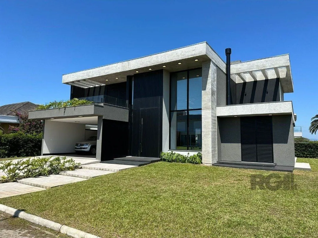 Casa de Condomínio em Atlântida