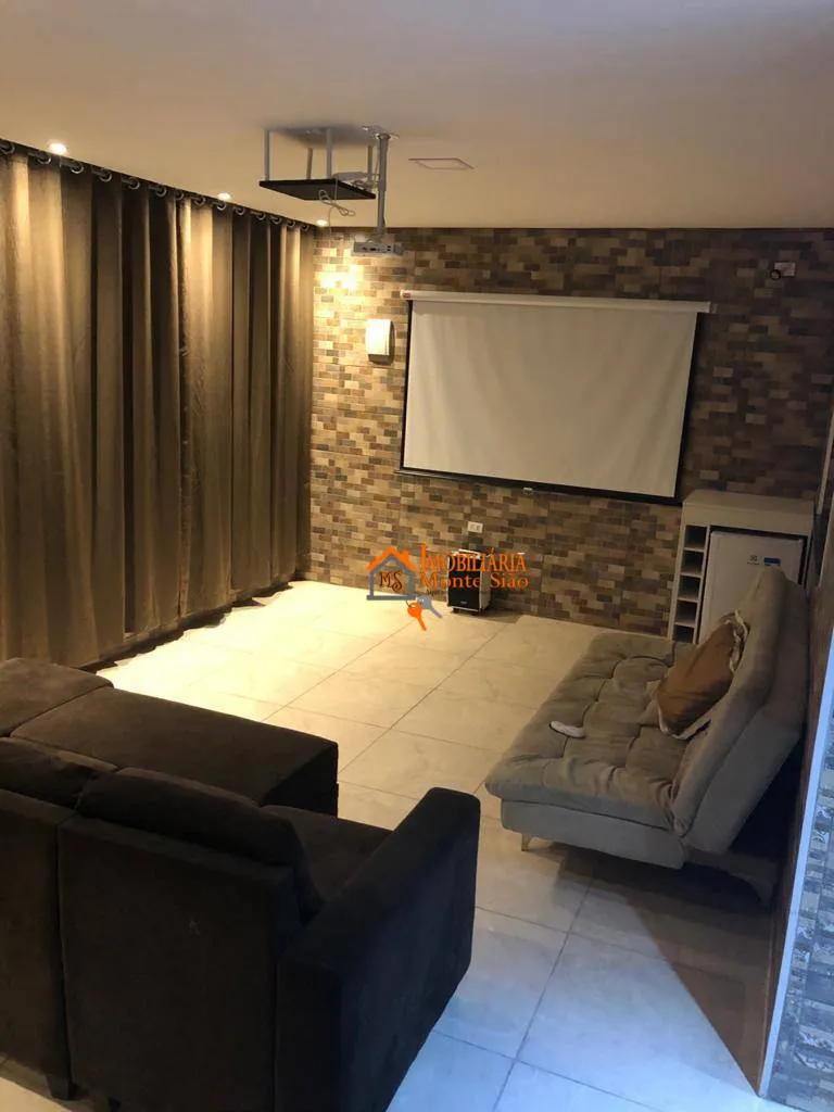 Imagem Sobrado com 3 dormitórios à venda, 300 m² por R$ 820.000,00 - Jardim Giovana - Guarulhos/SP