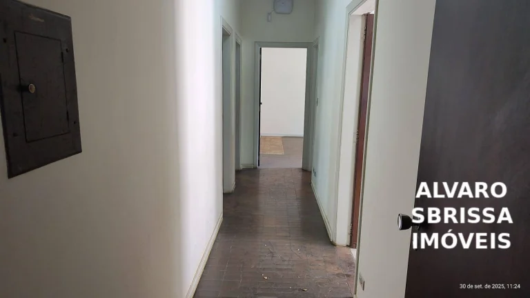 Imagem Casa com 5 dormitórios à venda, 389 m² por R$ 999.000 - Vila Nova - Itu-SP