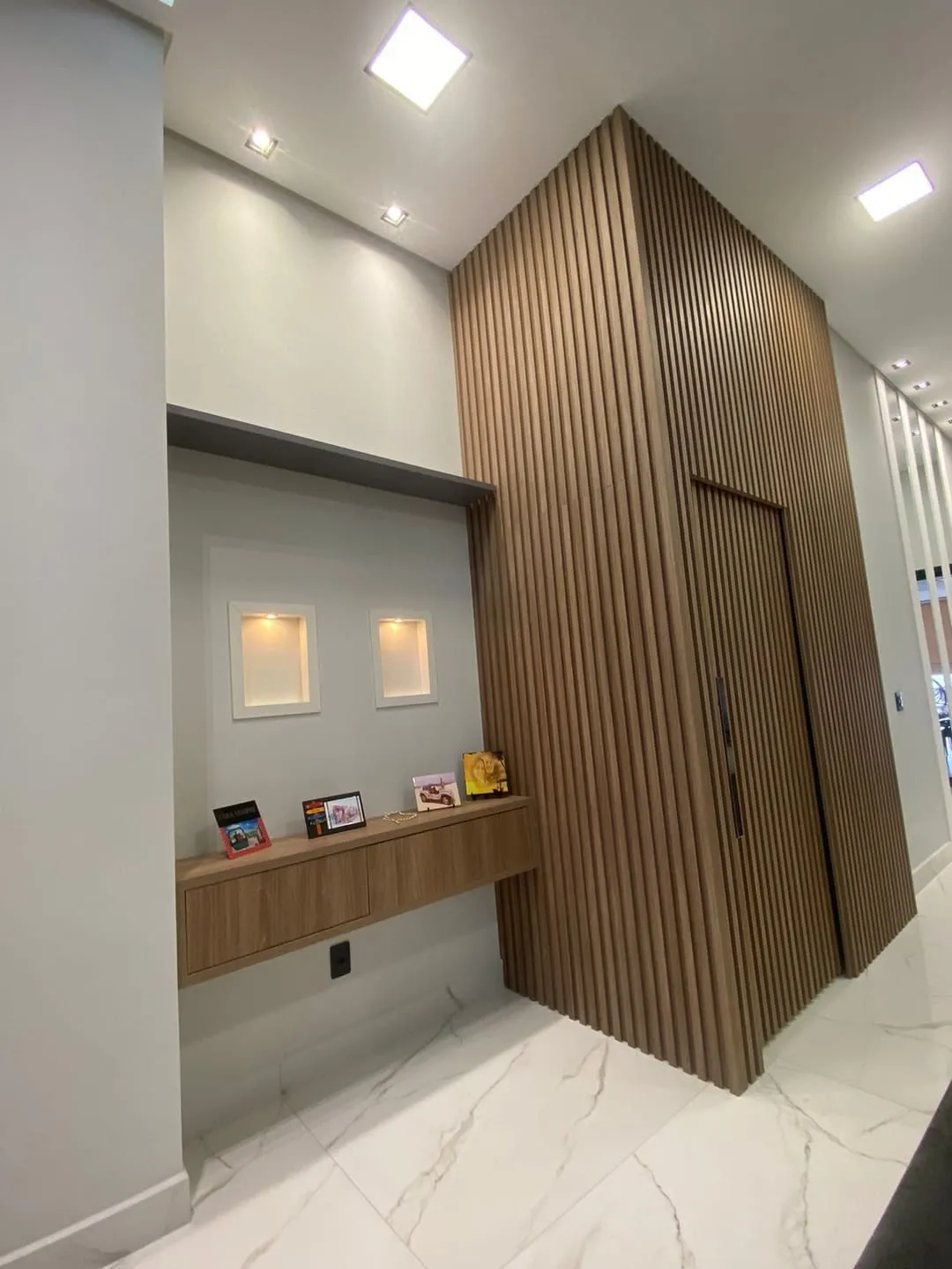 Imagem Casa à venda 3 Quartos, 1 Suite, 2 Vagas, 300M², Guedes, Tremembé - SP | Morada do Visconde
