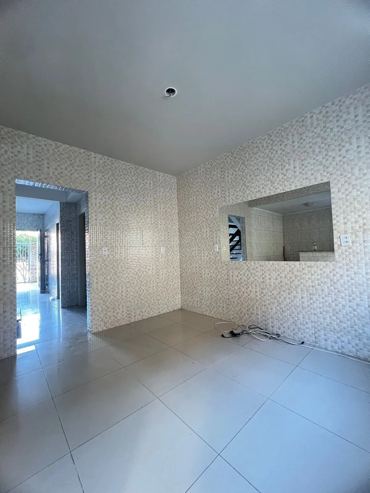 Imagem Casa à venda com 215m² na Hípica, 3 quartos sendo 1 suíte e 2 vagas
