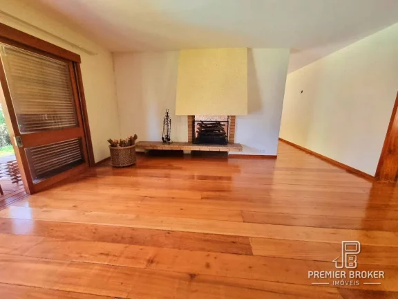 Imagem Casa à venda, 950 m² por R$ 2.000.000,00 - Cascata do Imbuí - Teresópolis/RJ
